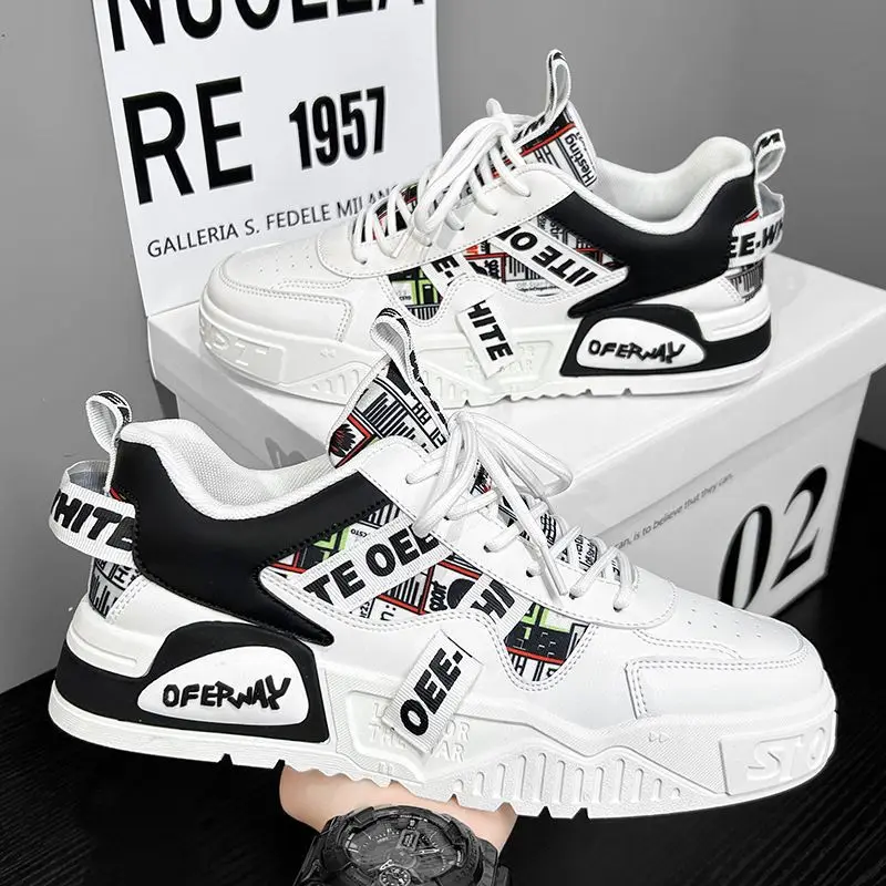 Casual Fashion Leather Sneaker - Badminton Shoes Men ulasan dan harga